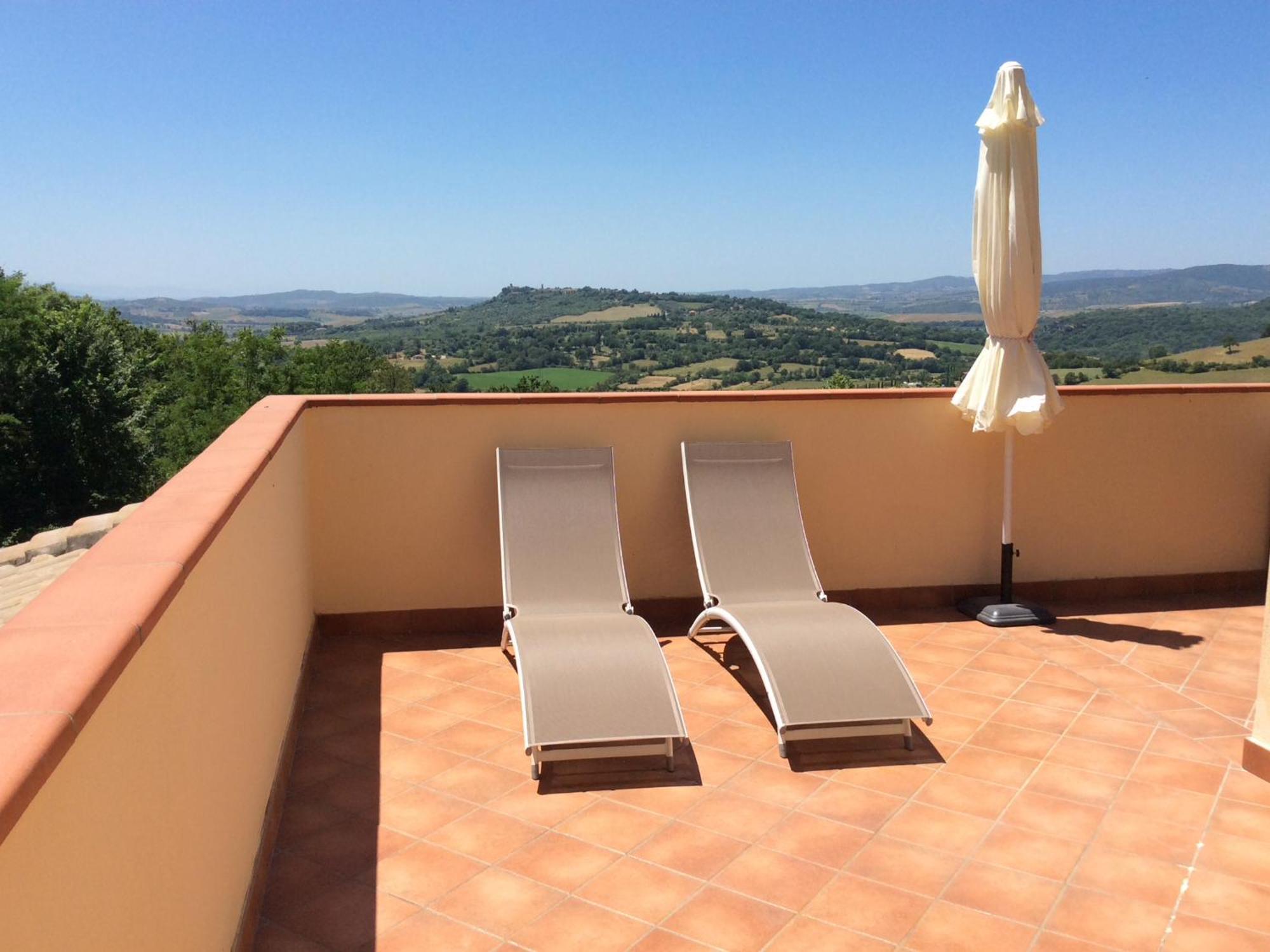 Vista Panoramica Sulle Terme Di Saturnia Apartment Poggio Murella Exterior photo